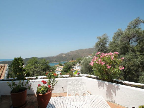 Bargain – Istan 3 bed Villa – Lake & Sea views