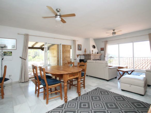 Bargain – Istan 3 bed Villa – Lake & Sea views