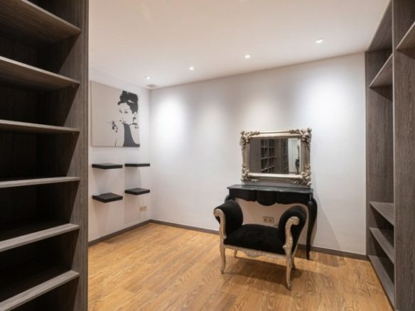 Nueva Andalucia  – 4B House – South facing