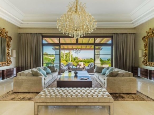 Benahavis – Villa 6bed – Gated – Sea views