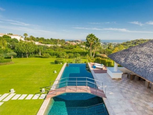Benahavis – Villa 6bed – Gated – Sea views
