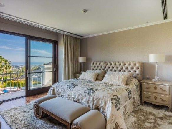 Benahavis – Villa 6bed – Gated – Sea views