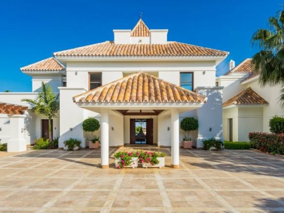 Benahavis – Villa 6bed – Gated – Sea views