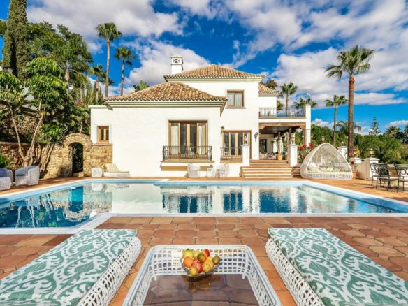 Reduced – Benahavis -16 Bedroom Hotel for sale