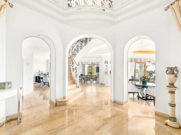 Reduced – Benahavis -16 Bedroom Hotel for sale