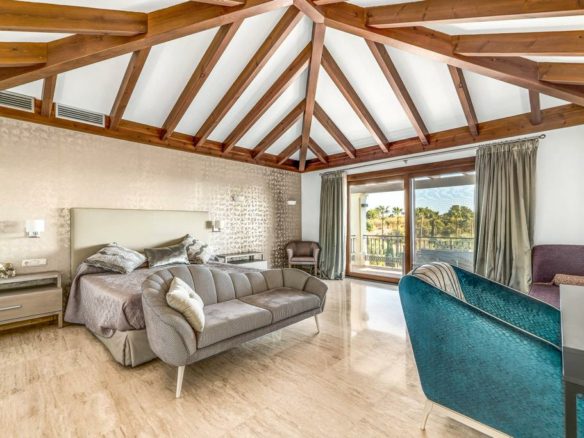 Reduced – Benahavis -16 Bedroom Hotel for sale