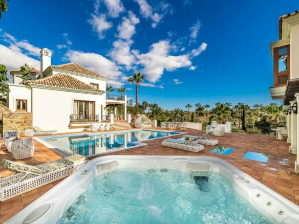 Reduced – Benahavis -16 Bedroom Hotel for sale