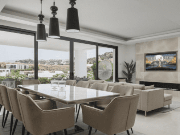 Nueva Andalucia – Modern villa for sale & Rent