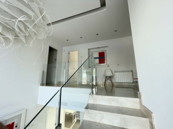 Benahavís – Modern Villa – Gated Community