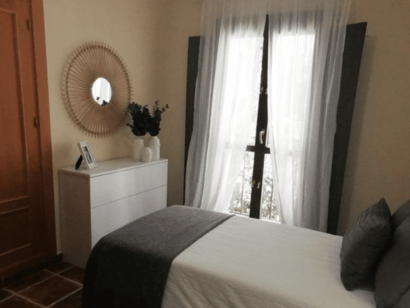 Bank repo – Estepona townhouses – Near Golf & Facilities