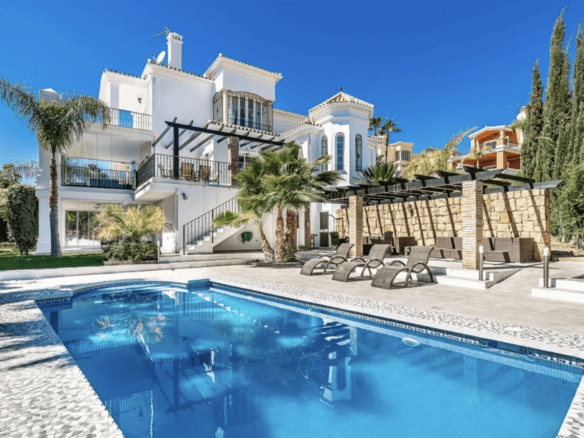 For Rent – Nueva Andalucia – 5 bed villa – Near Los Naranjos Golf Club