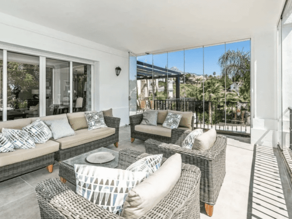 For Rent – Nueva Andalucia – 5 bed villa – Near Los Naranjos Golf Club