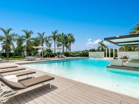 OFF MARKET Nueva Andalucia – Mansion -Tennis -Spa