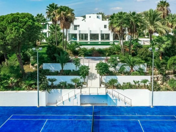 OFF MARKET Nueva Andalucia – Mansion -Tennis -Spa