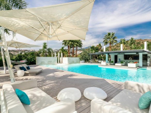 OFF MARKET Nueva Andalucia – Mansion -Tennis -Spa