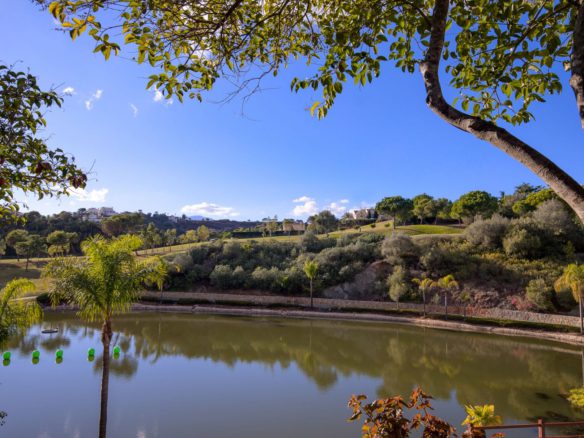 Reduced – Marbella Club Golf Resort Plot – Sea views