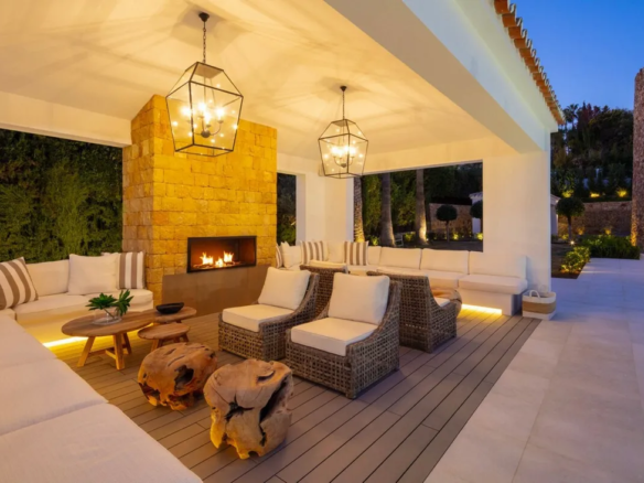 For Sale – Nueva Andalucia – Mansion – Tennis court – Views