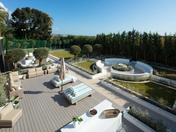 For Sale – Nueva Andalucia – Mansion – Tennis court – Views