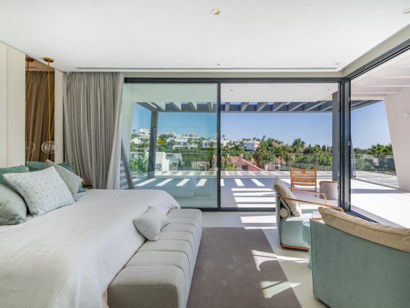 For Sale – Stunning 5 Bedroom Villa, Nueva Andalucía, Marbella 🇪🇸 🌴☀️