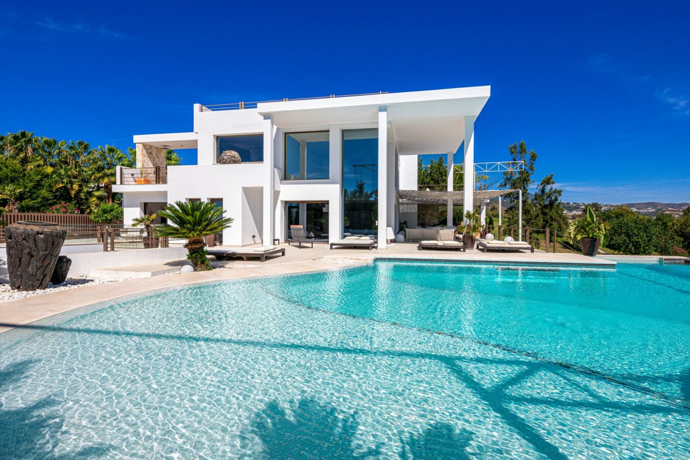 For Sale & Rent 🏠 FRONTLINE GOLF VILLA, PANORAMIC SEA VIEWS, LA ALQUERIA