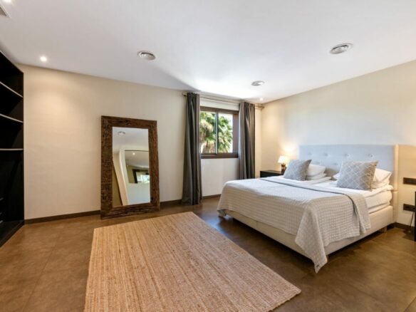 For Sale & Rent 🏠 FRONTLINE GOLF VILLA, PANORAMIC SEA VIEWS, LA ALQUERIA