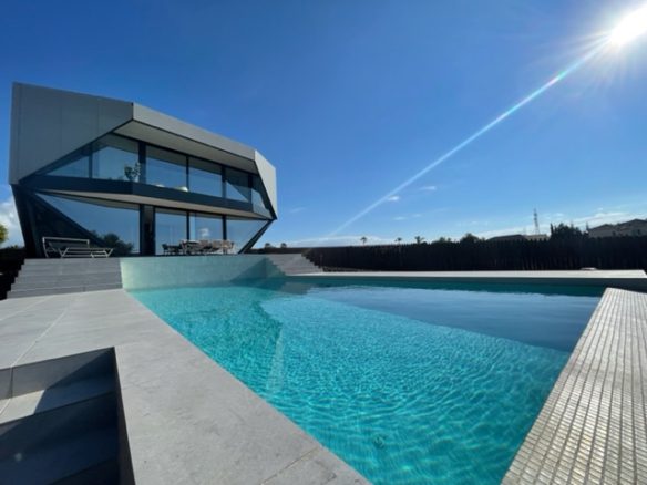 Estepona – Futuristic  Low Energy House