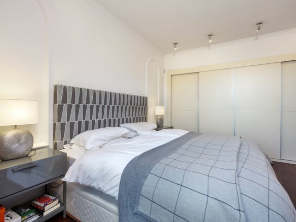 Nueva Andalucia – Penthouse – 3bed – South facing -Sea views