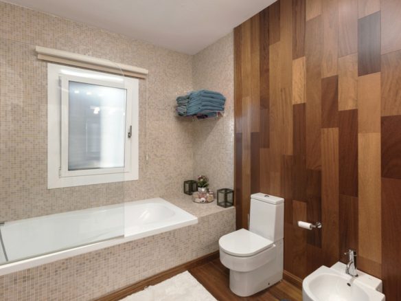 Nueva Andalucia – Penthouse – 3bed – South facing -Sea views