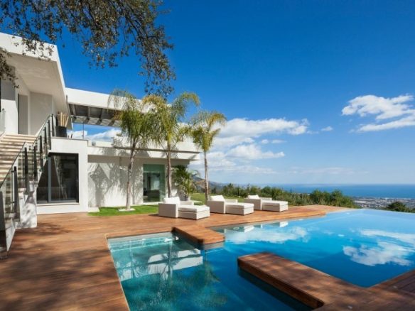 SOLD – La Zagaleta -Modern villa  – Sea views