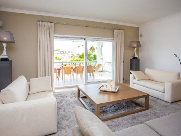 Nueva Andalucia – Best Priced Villa – For Sale & Rent
