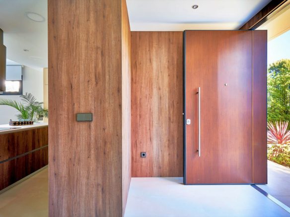 Puerto Banus – Townhouses – New -Walk to Beach