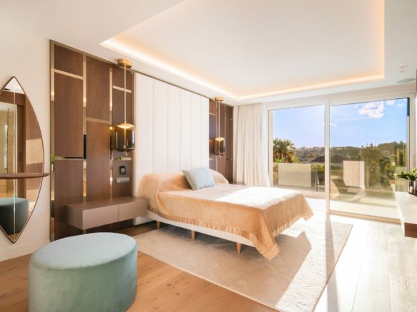 Nueva Andalucia  – New Villa  – Gated Community