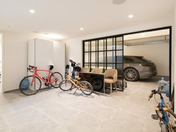 Nueva Andalucia  – New Villa  – Gated Community