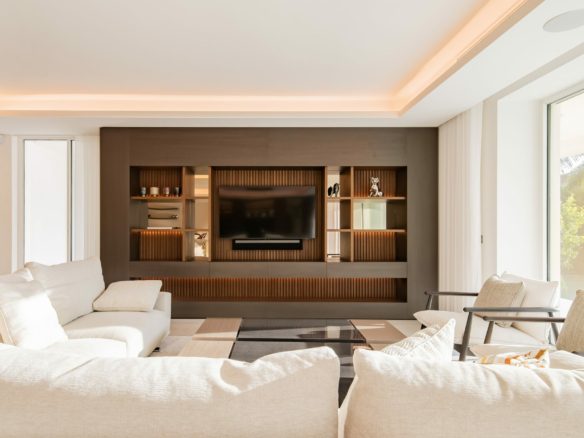 Nueva Andalucia  – New Villa  – Gated Community