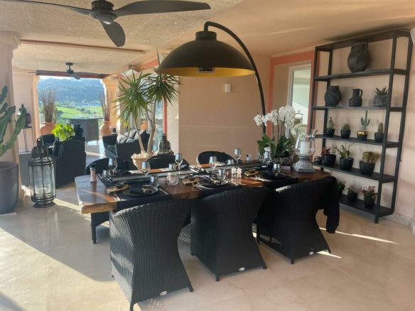 Benahavis – Villa  – Panoramic Views
