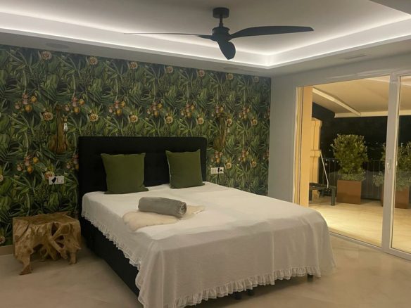 Benahavis – Villa  – Panoramic Views