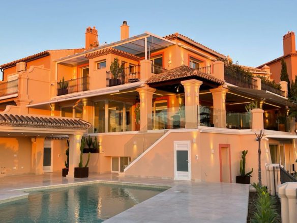 Benahavis – Villa  – Panoramic Views