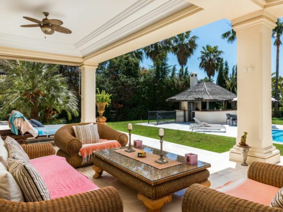 For sale- Golden Mile – Mansion – Sea Views – Gated Community 🏝️🌟