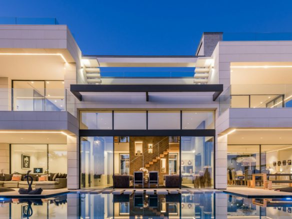 For sale – Golden Mile –  Modern 6B villa 🌴 – Sea & Mountain Views