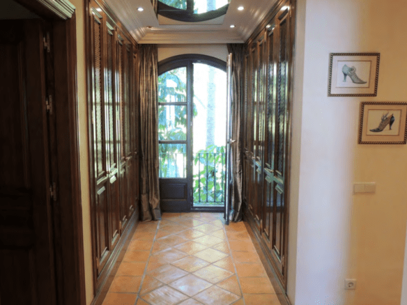 La Zagaleta – Classic Villa – Sea views