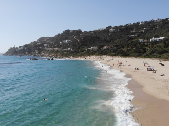 Marbella Beachfront – Duplex Apts & Semi Detached Villas (Ready 2025)