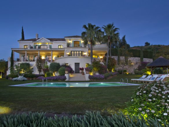 For sale – Marbella Club Golf Resort – 7bed Mansion – Gated
