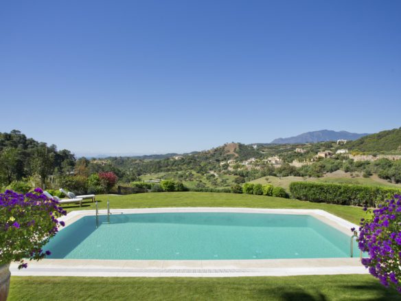 For sale – Marbella Club Golf Resort – 7bed Mansion – Gated