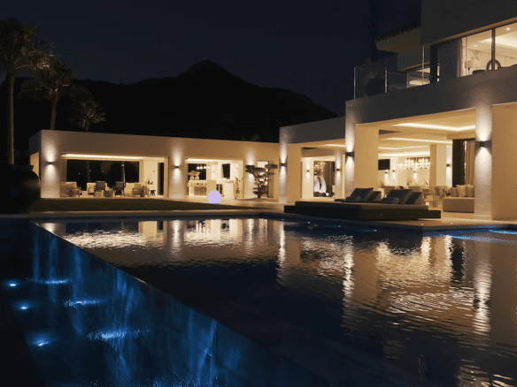 Marbella Club  – Modern Mansion – 1st Line Golf