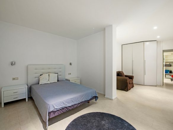 Marbella East  – 1st line Golf Villa