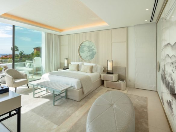 Marbella East -Modern Villa – Walk to Beach – Gated