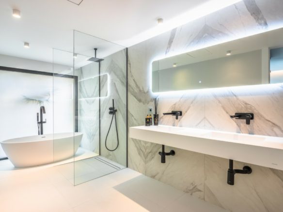 Nueva Andalucia – Modern Villa  -Turnkey Ready