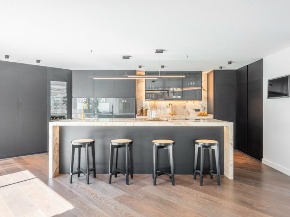 Nueva Andalucia – Modern Villa  -Turnkey Ready