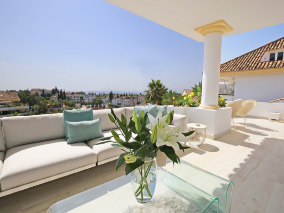 Golden Mile – Monte Paraiso Duplex Penthouse – Sea Views -Gated