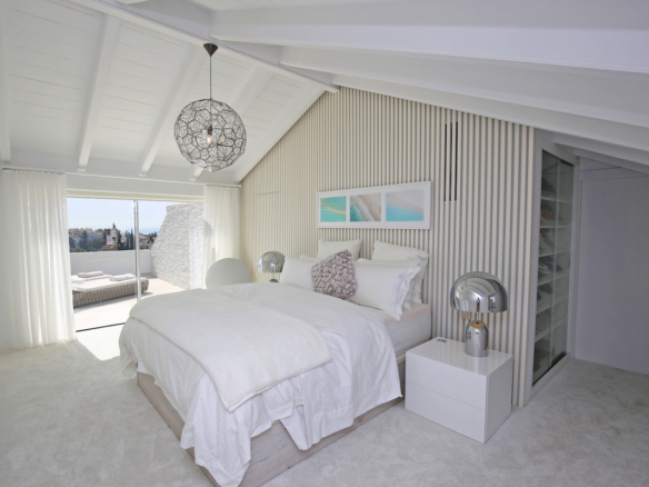 Golden Mile – Monte Paraiso Duplex Penthouse – Sea Views -Gated